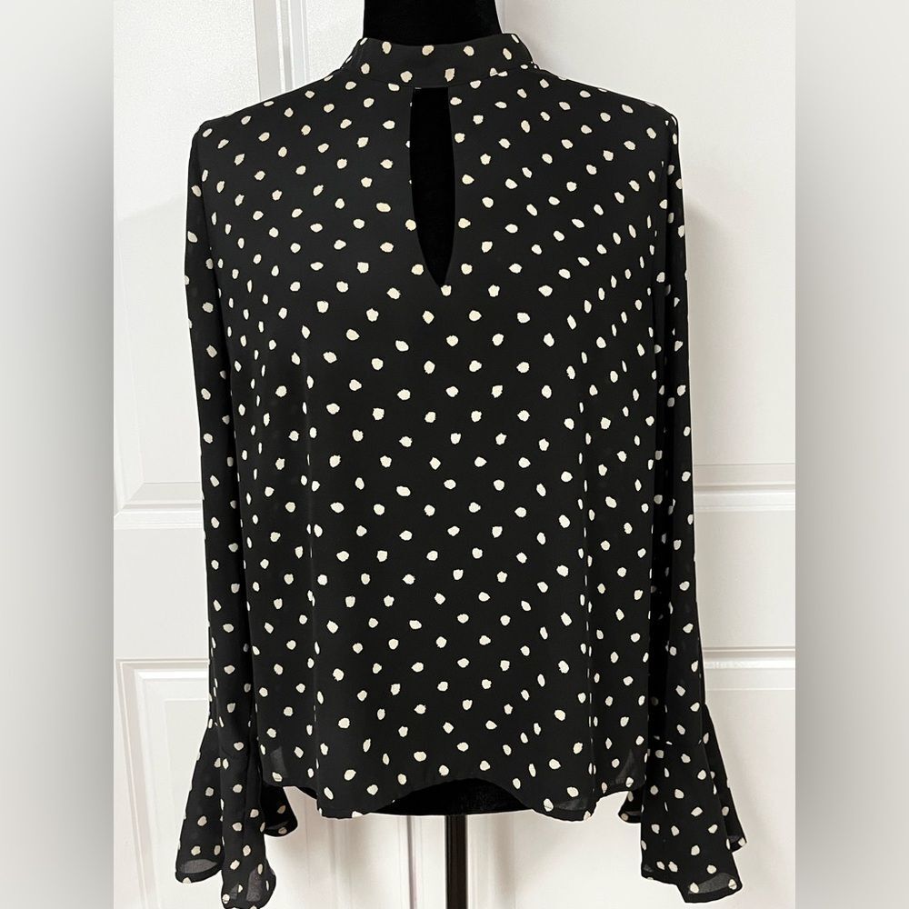 Forever 21 Keyhole Blouse